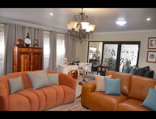 4 BEDROOM HOUSE FOR SALE IN NOORSEKLOOF